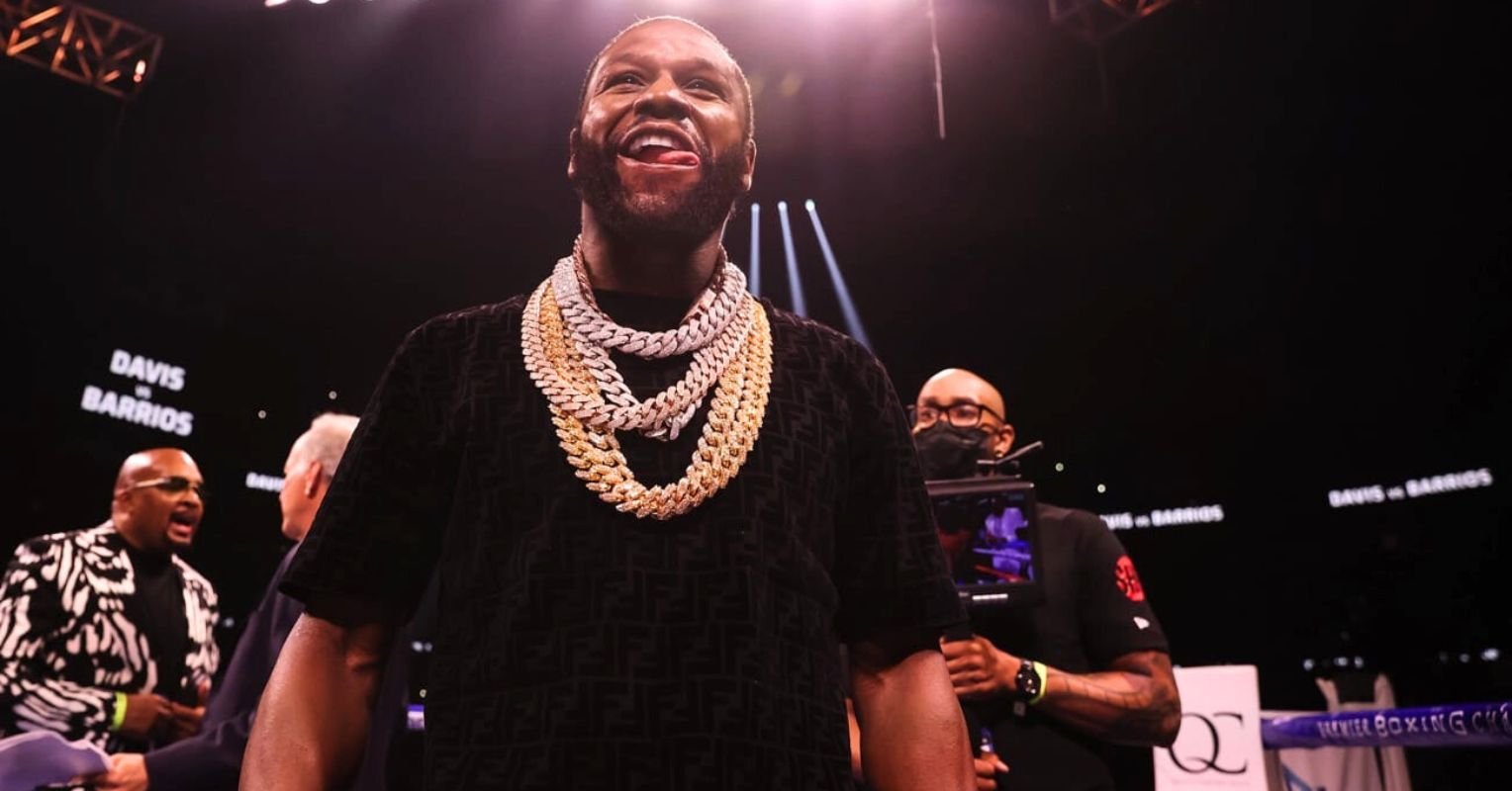 Floyd Mayweather Says Fighter Is ‘Stealing Money’: “I Can’t Knock His Hustle”