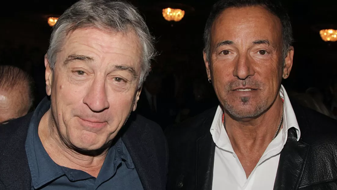 La storia di quando Bruce Springsteen ha ispirato Robert De Niro per la sua  battuta più famosa in Taxi Driver: 'You Talkin' To Me?'