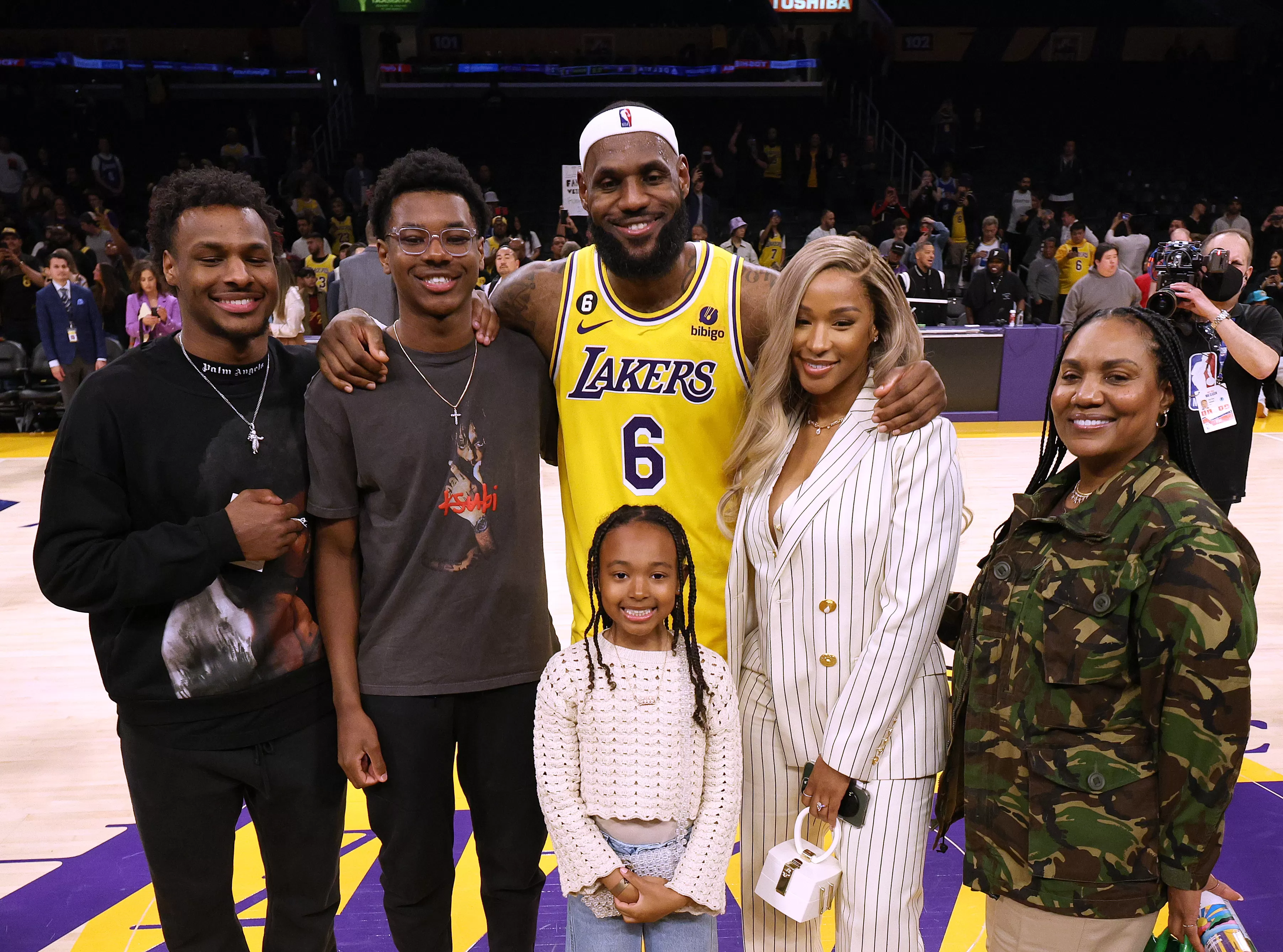 Lebron James a rencontré sa femme Savannah à l'âge de 17 ans - Ils sont  devenus "un couple exceptionnel"