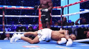 Boxing: Anthony Joshua knocked out as Daniel Dubois defends IBF heavyweight  title - NZ Herald