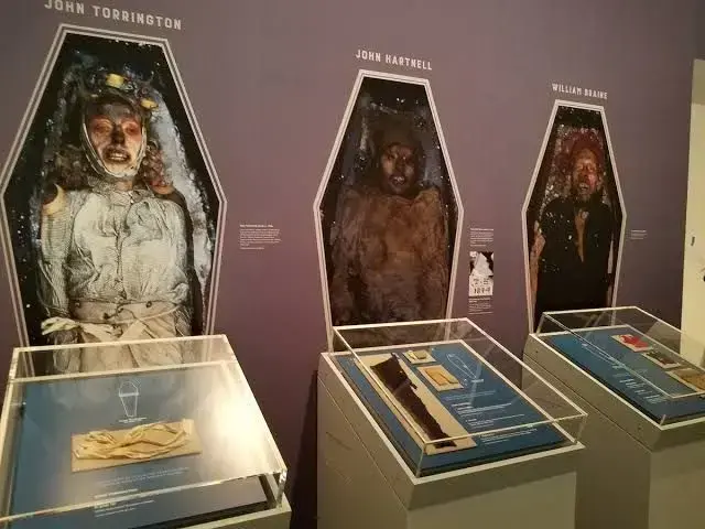 "images"