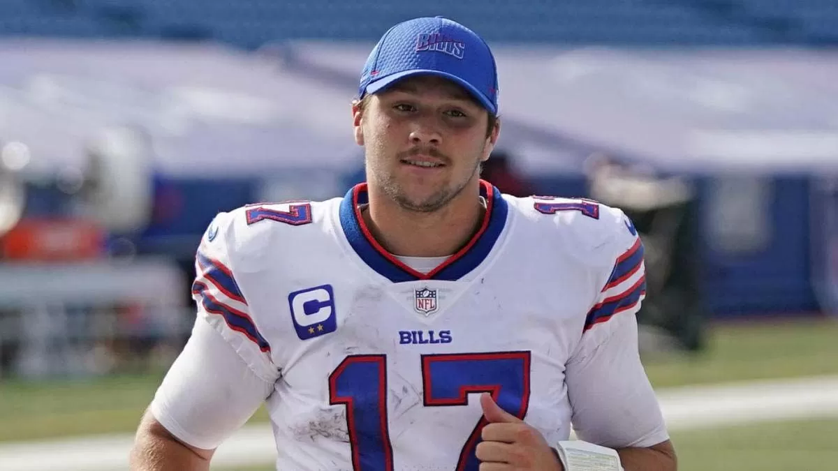 Josh Allen Biography - Family, Net Worth, Age, Height, Girlfriend ...