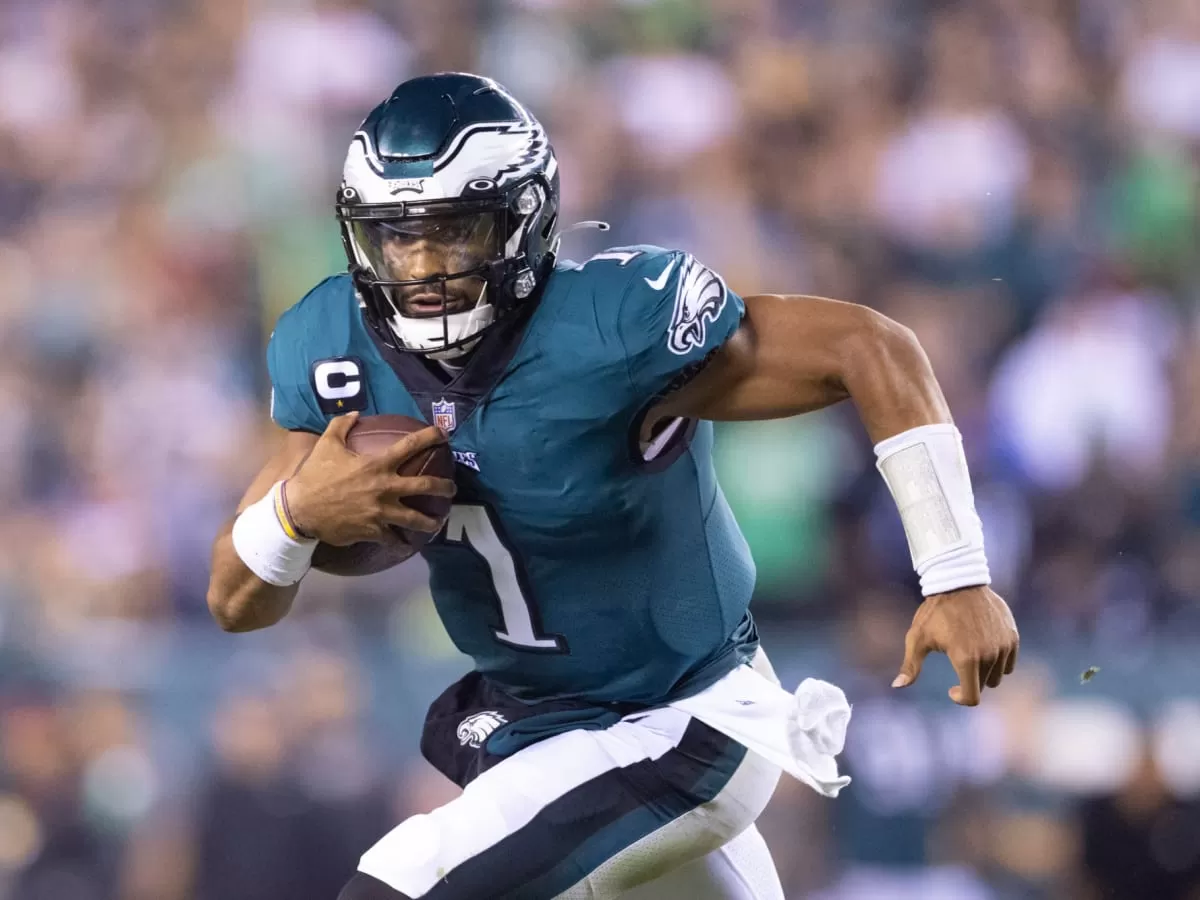 Eagles QB Jalen Hurts Shares Latest On His Injury - The Spun