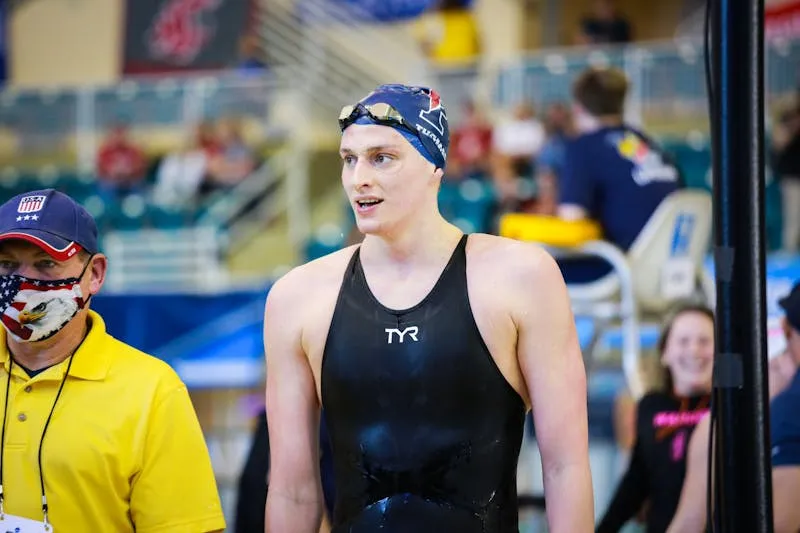 Penn nominiert die Transgender-Schwimmerin Lia Thomas zur NCAA-Frau des Jahres | The Daily Pennsylvanian