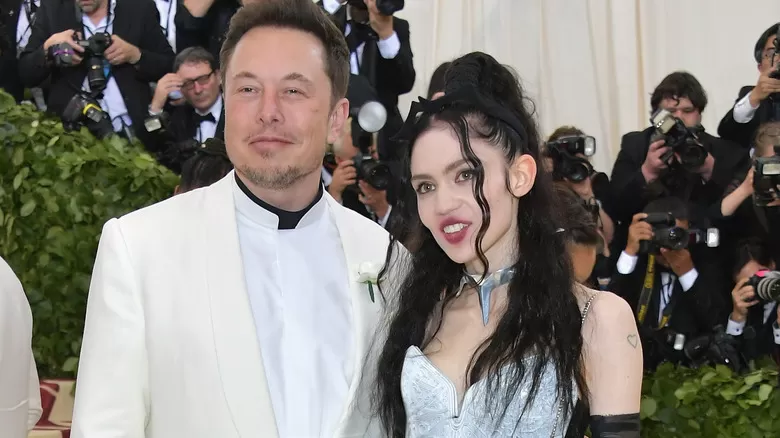 Elon Musk avec Grimes au Met Gala