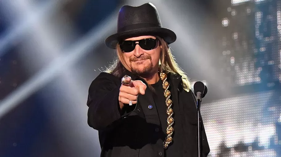 Kid Rock répond aux critiques et souligne « J'aime les Noirs »