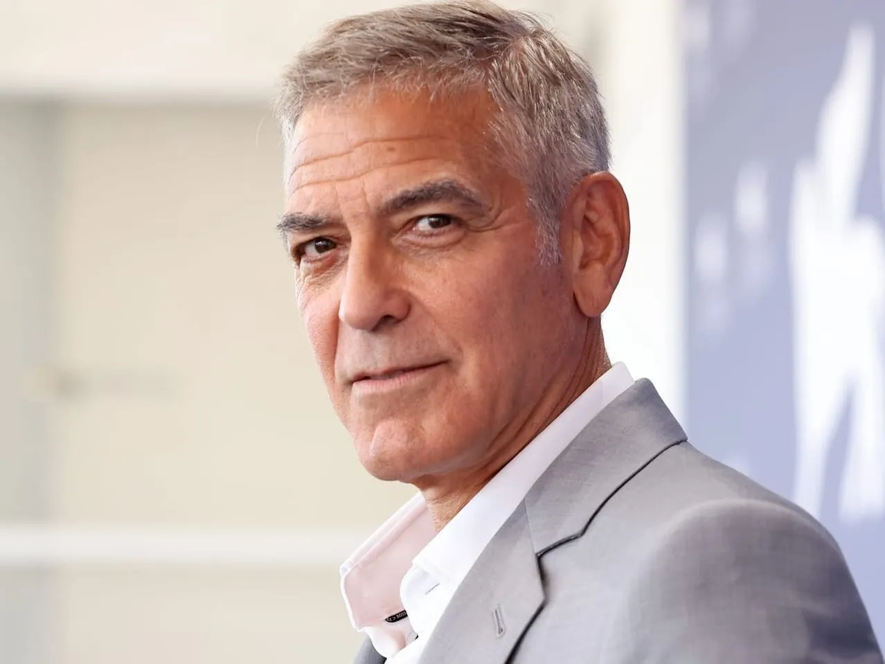 Le mariage parfait de George Clooney et de sa belle épouse avocate