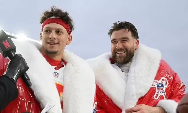 Patrick Mahomes fires off Travis Kelce warning to rivals ahead of Chiefs' first NFL playoff game against Texans