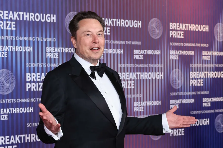 Elon Musk war der erste Mensch mit einem Vermögen von 400 Milliarden US-Dollar