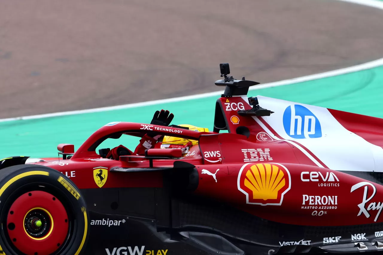 FIRST LOOK: Lewis Hamilton drives Ferrari's SF-25 F1 2025 car | Crash.net