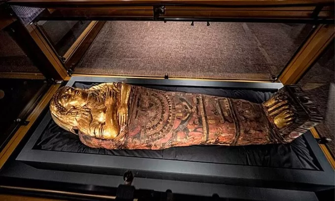 Mystery of the Egyptian lady's gold-covered mummy - KhoaHoc.tv