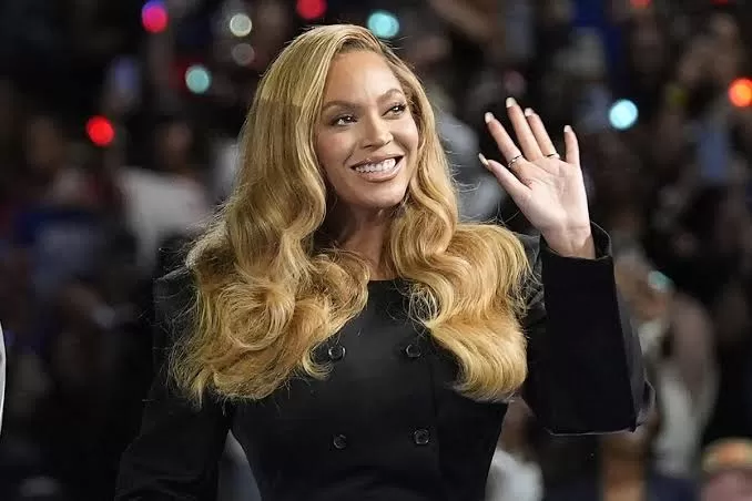 Beyoncé is Billboard's greatest pop star of the 21st century. Mom Tina  isn't surprised