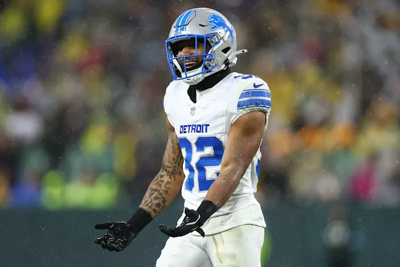 Lions' Brian Branch Apologizes for Giving Packers Fans Middle Finger After  Ejection | News, Scores, Highlights, Stats, and Rumors | Bleacher Report