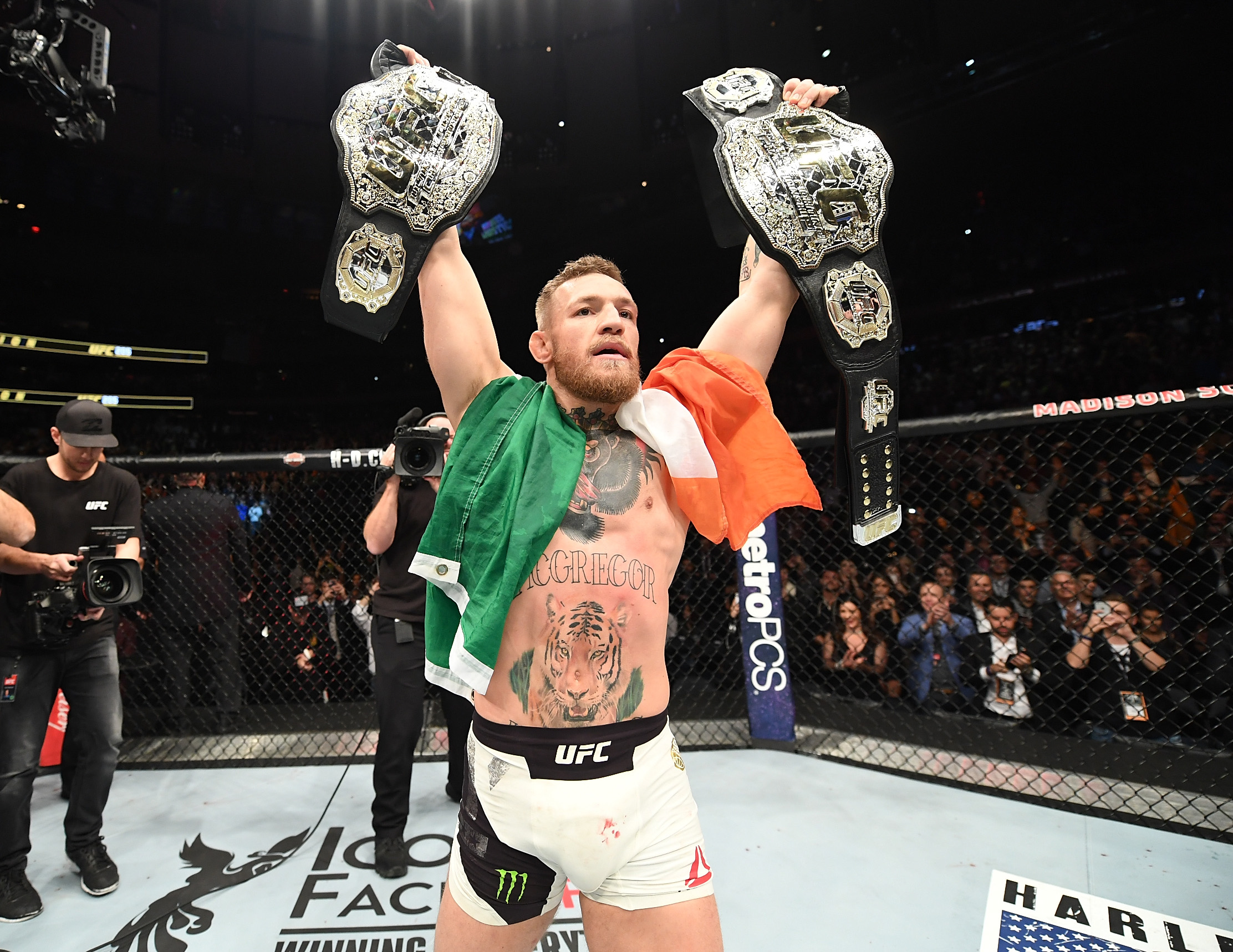 The UFC boss says McGregor's fighting brain separates him from his peers