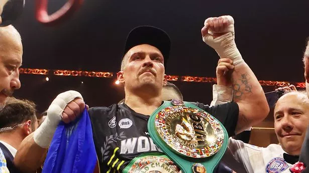 Oleksandr Usyk breaks down in tears after Tyson Fury undisputed win -  Mirror Online