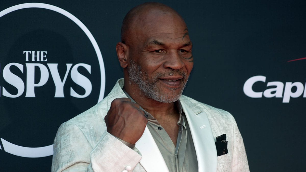  Mike Tyson arrives on the red carpet before the 2023 ESPYS at the Dolby Theatre.