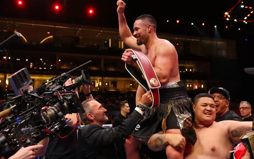 Boxing: Parker and Zhang set to fight again | RNZ News