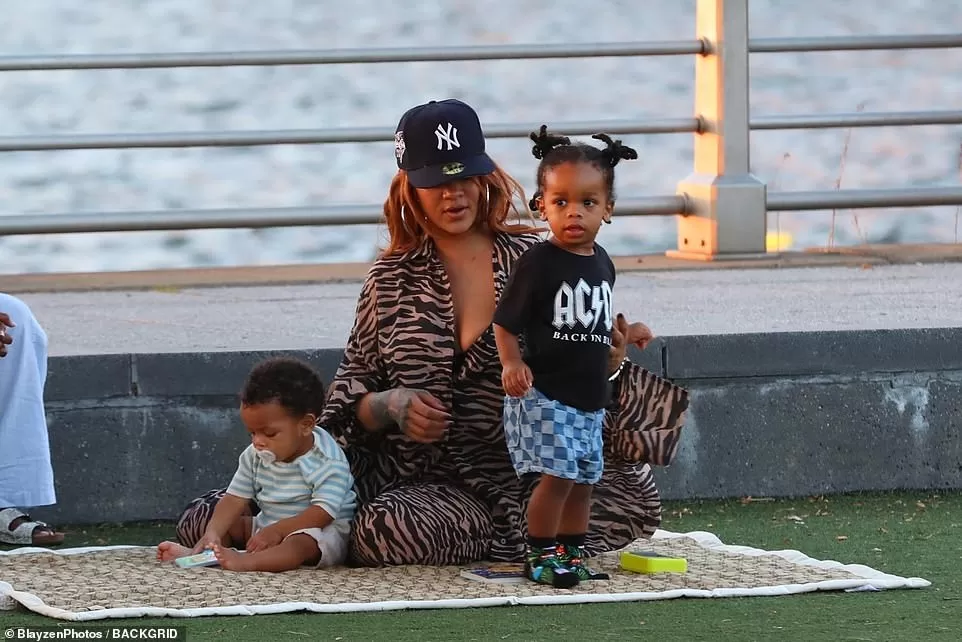 Rihanna’s Fun-Filled Picnic With Her Sons RZA And Riot Rose And A ...