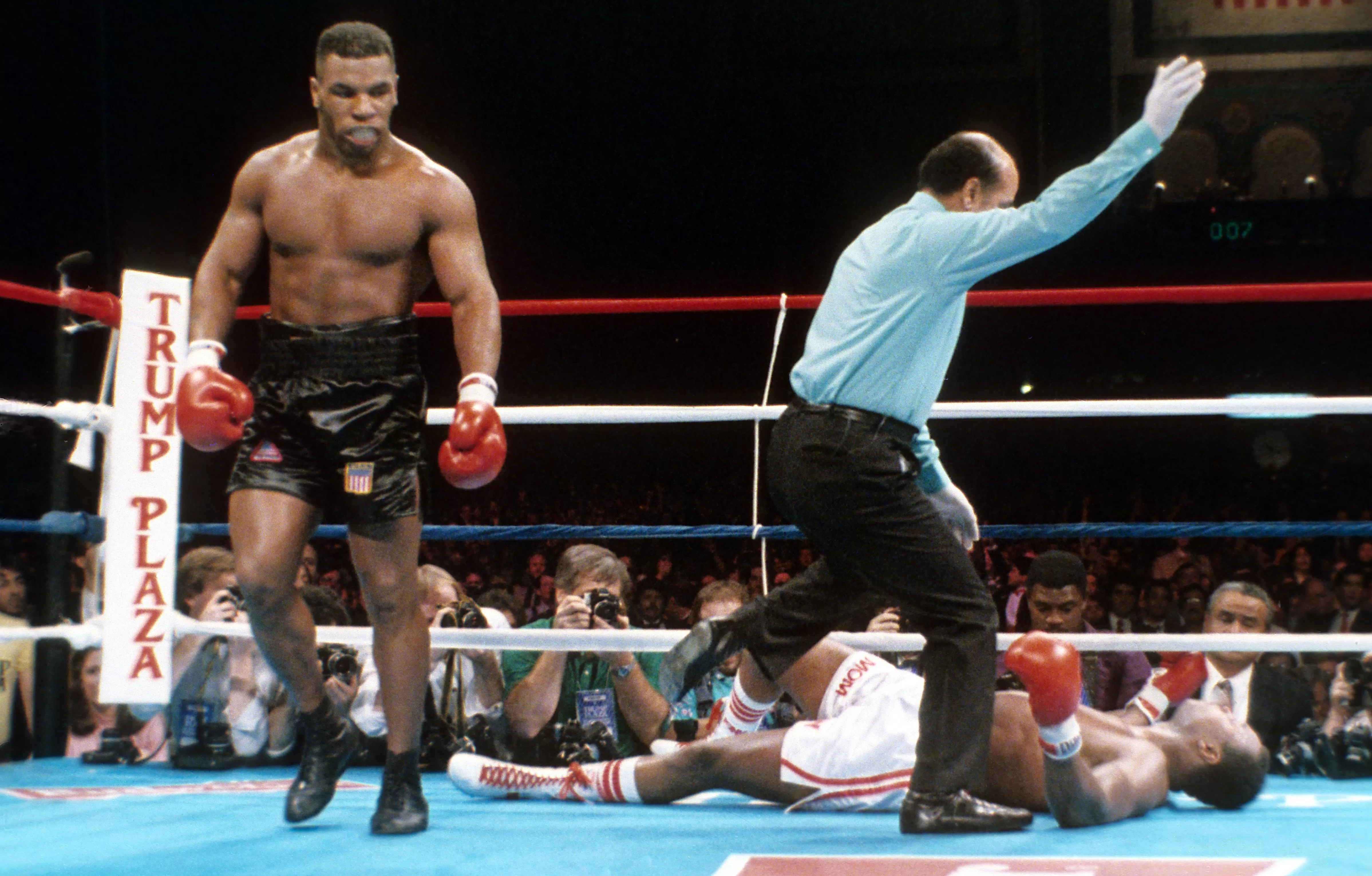 Mike Tyson went through 'horrible emotions of fear' during ring walks  before unleashing hell on opponents, reveals ex-sparring partner | talkSPORT