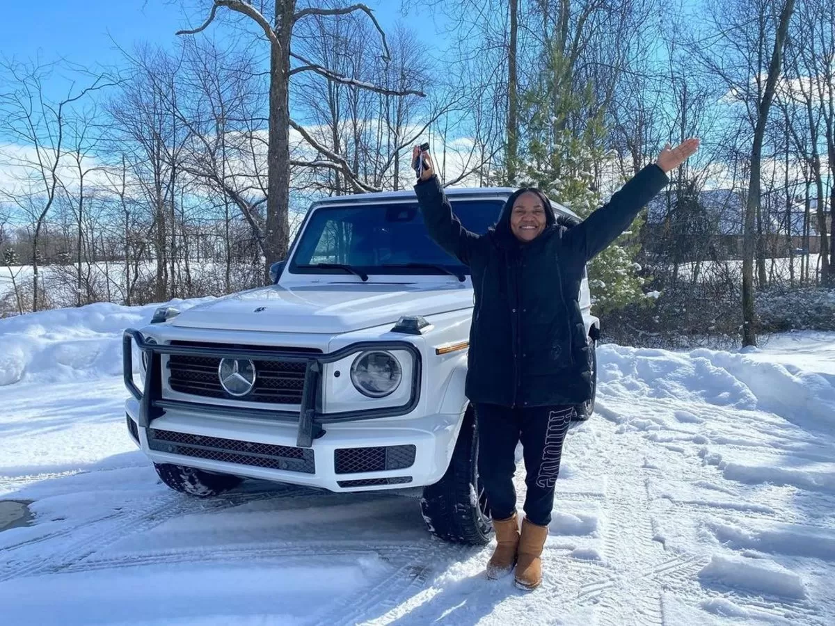 Gloria James Posts A Message After Her Son LeBron James Gifted Her Mercedes G Wagon: "Thank