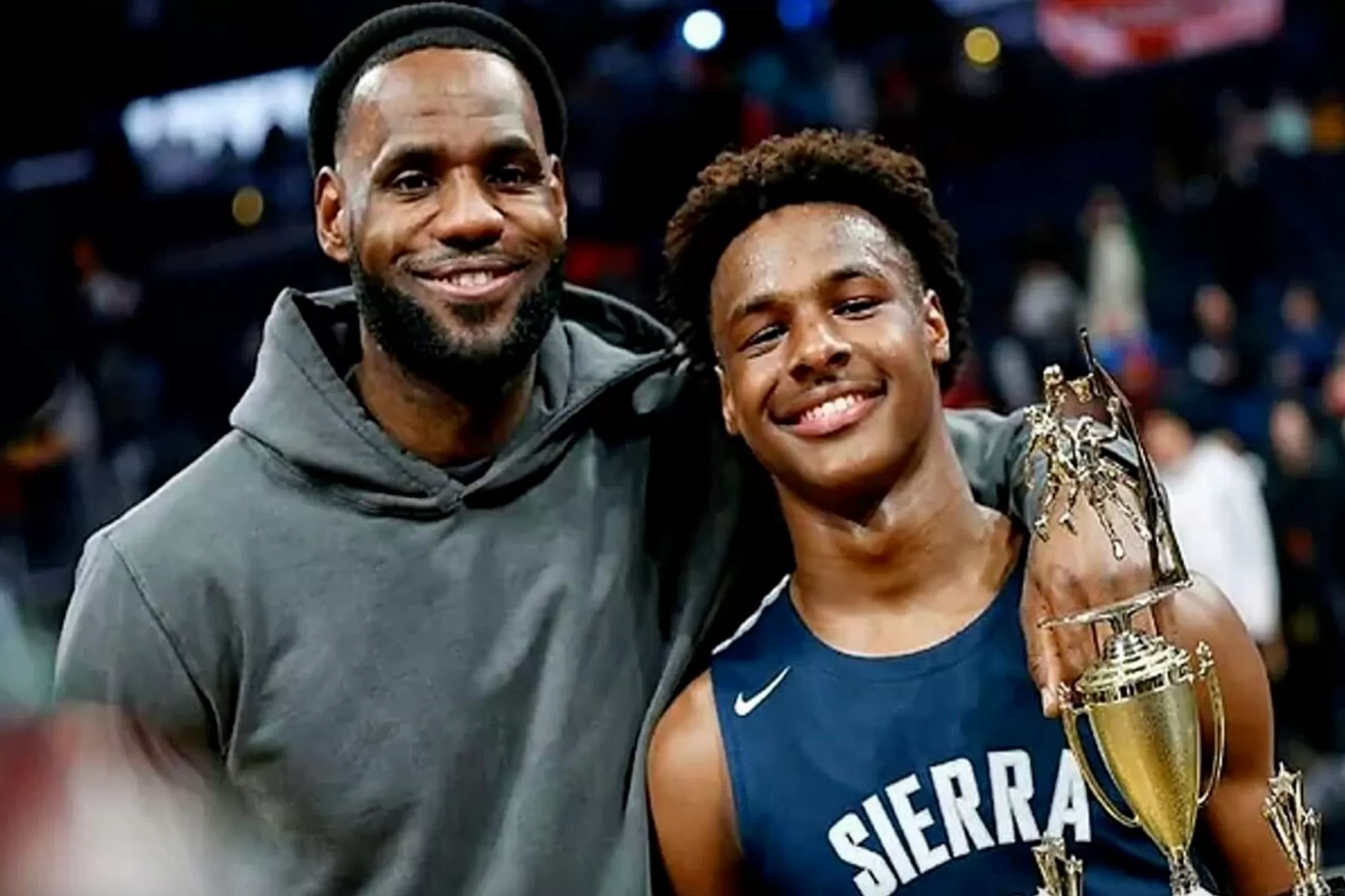 Magic Johnson says the future of LeBron James and Bronny is in one person's  hands | Marca