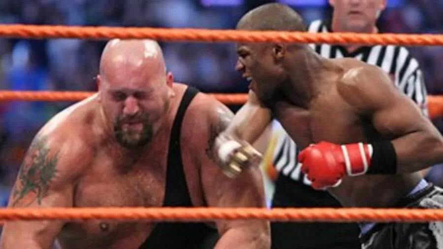 Floyd "Money" Mayweather def. Big Show (Knockout) | WWE