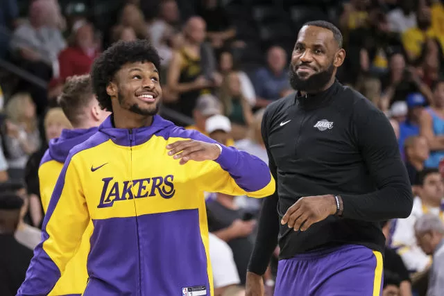 LeBron James and Bronny become 1st father-son pair to play together in NBA  history - Yahoo Sports