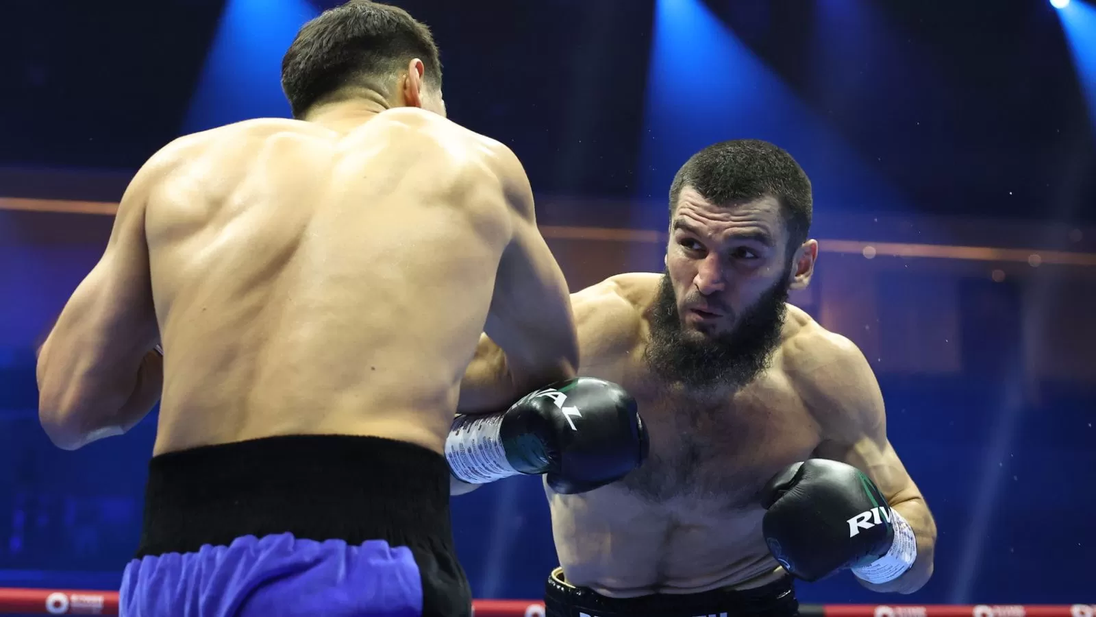 Artur Beterbiev hands Dmitry Bivol first defeat to seize undisputed crown |  Boxing News | Sky Sports