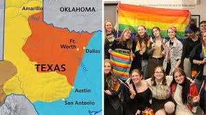 Le Texas interdit définitivement les drapeaux de la fierté dans les salles de classe. « Le seul drapeau autorisé dans une salle de classe devrait être les étoiles et les rayures américaines » LIRE ICI👉 https://buff.ly/4ertZKX