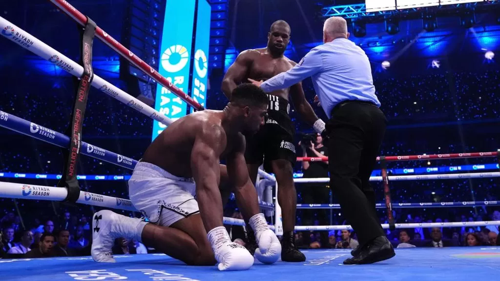 Daniel Dubois defeats Anthony Joshua - as it happened - BBC Sport