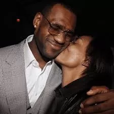 The G.O.A.T. of Gifts: LeBron's $350,000 Mercedes for Mom | TORK US