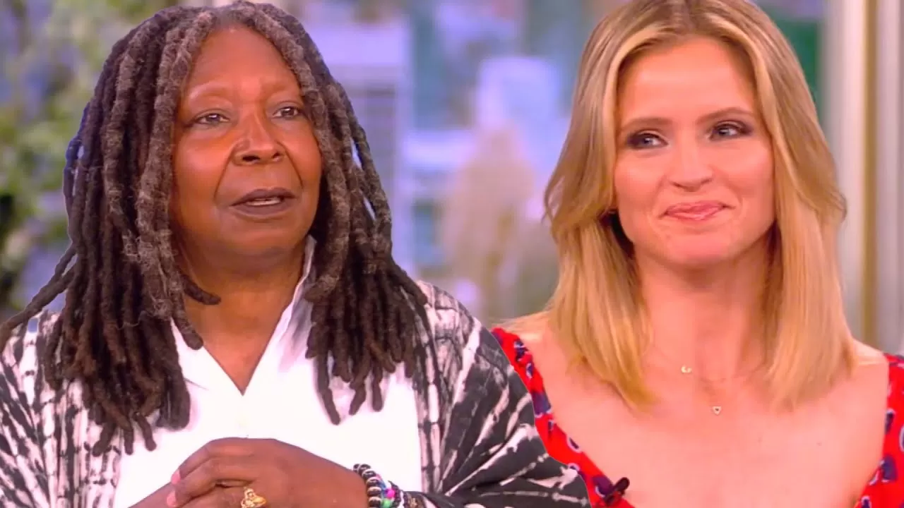 The View: Whoopi Goldberg STUNNED by Sara Haines - YouTube