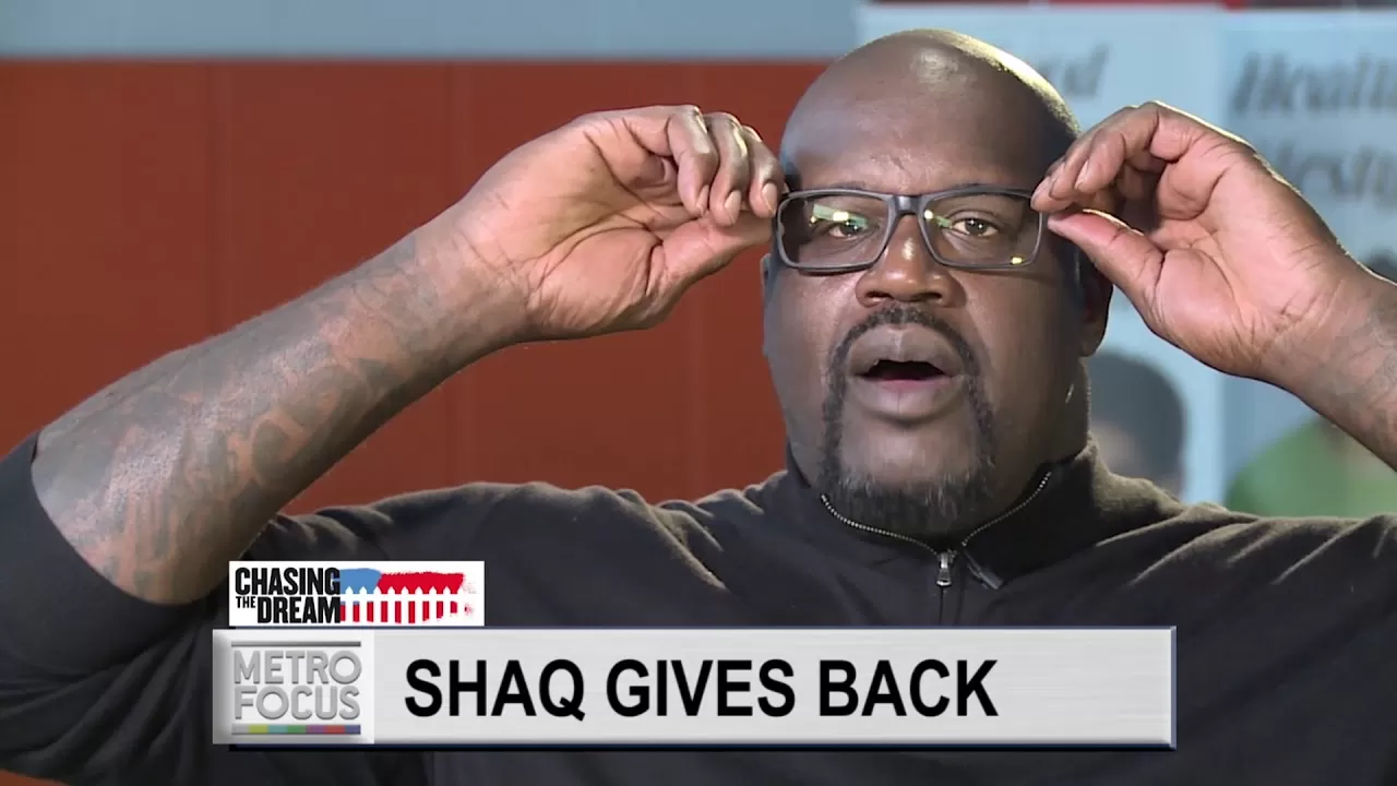 Shaq Gives Back! - YouTube