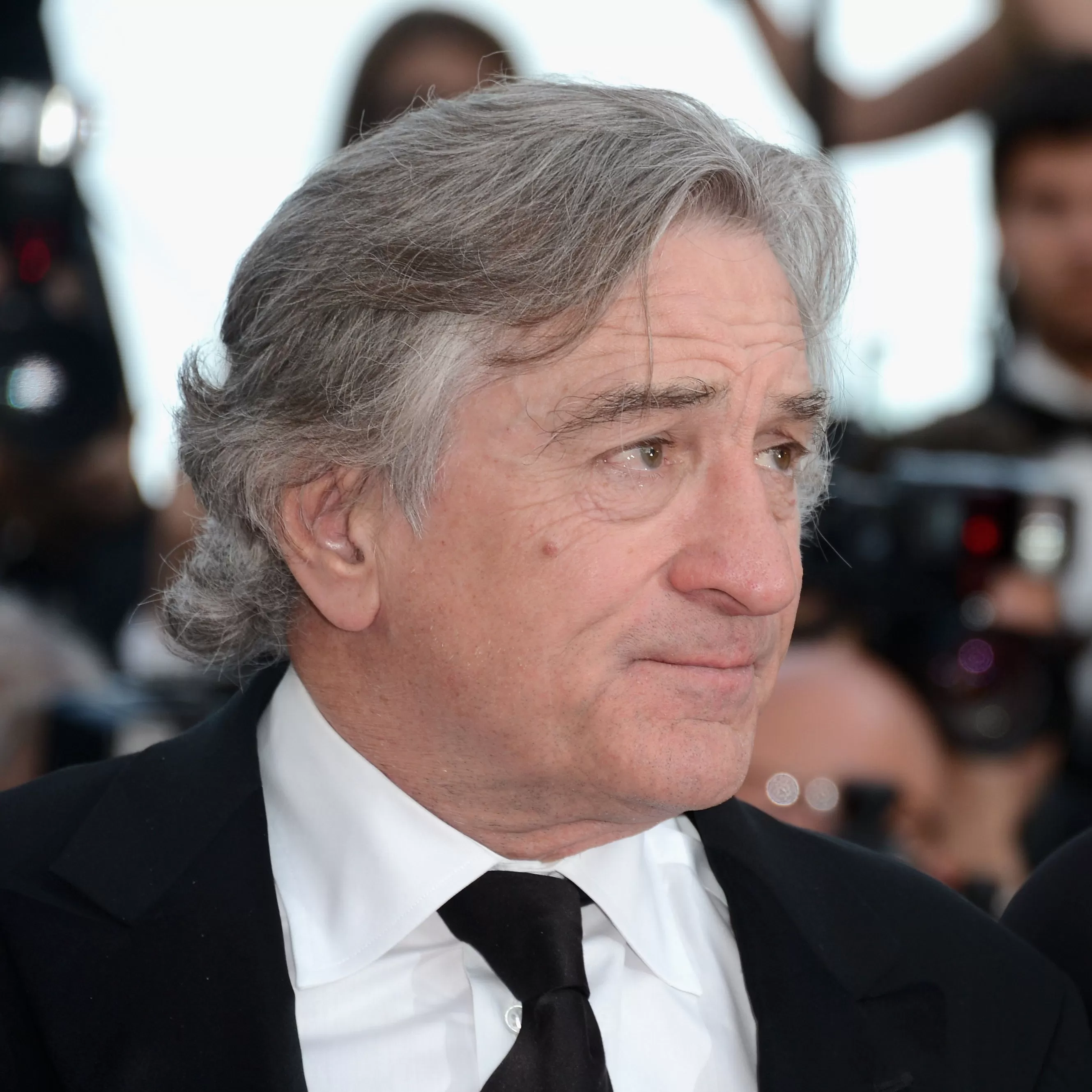 Robert De Niro's Lawyer Claims He's Being “Forced to Work” to Support His  Estranged Wife's “Thirst for Stella McCartney” | Vanity Fair