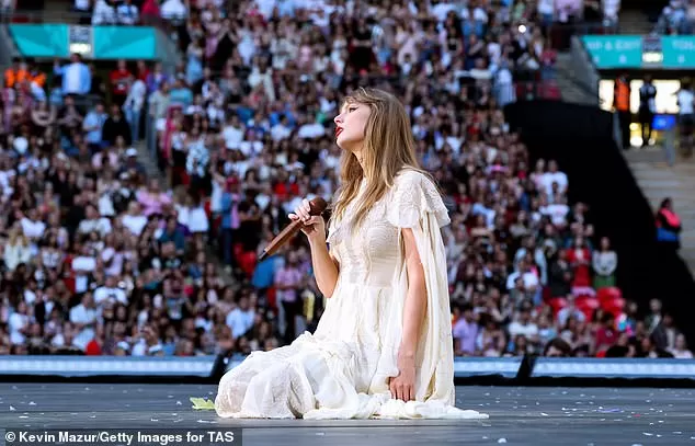 Best Taylor Swift view in the house! Fans agape as figures spotted dancing  on the top of Wembley Stadium on the second night of her Eras tour - before  arena reveals real