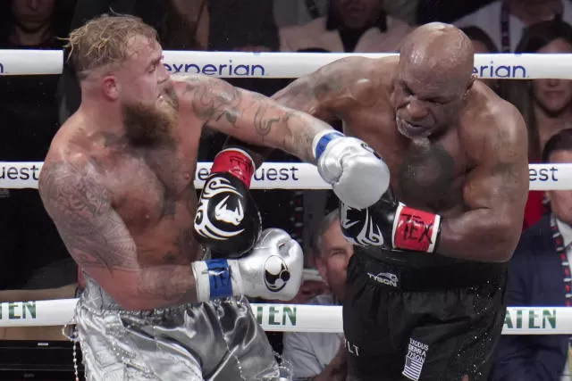 Jake Paul vs. Mike Tyson: No one was impressed by social media star's win  over 58-year-old former champ - Yahoo Sports