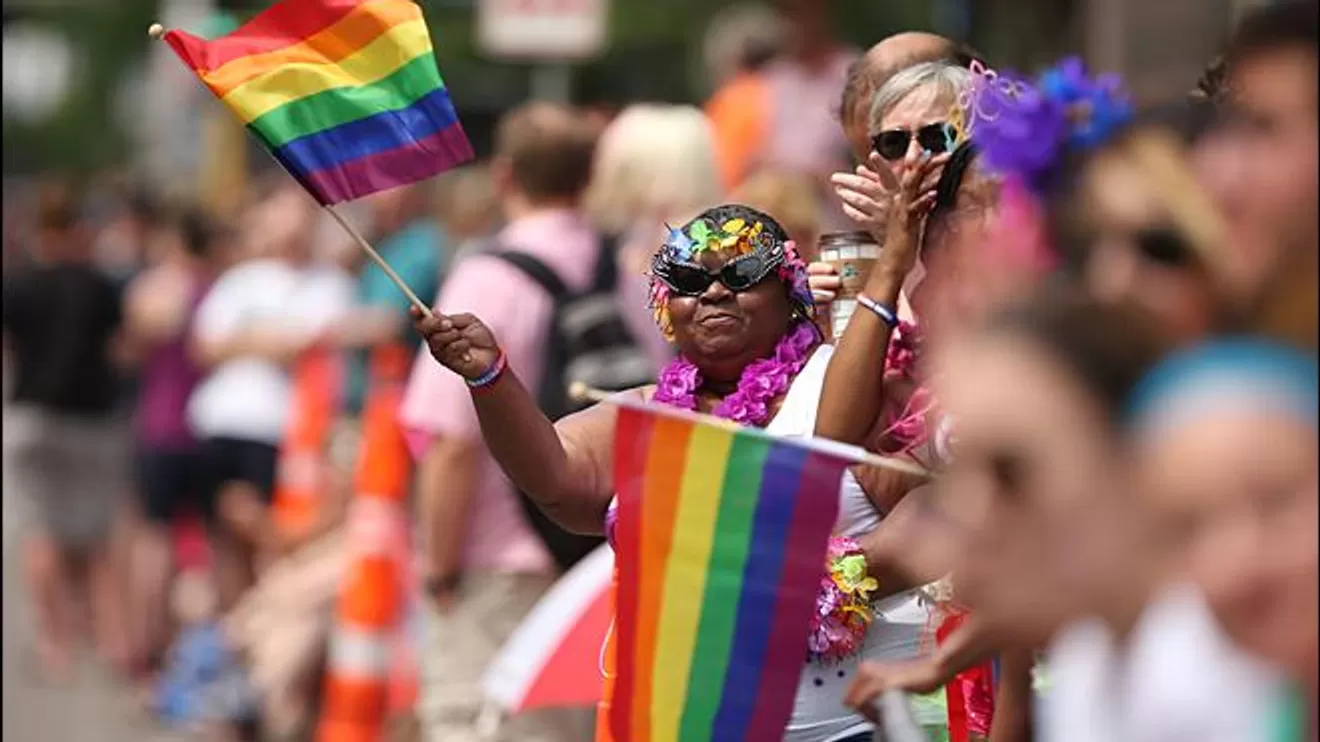 Video of man twerking while children watch at Minneapolis Pride goes viral