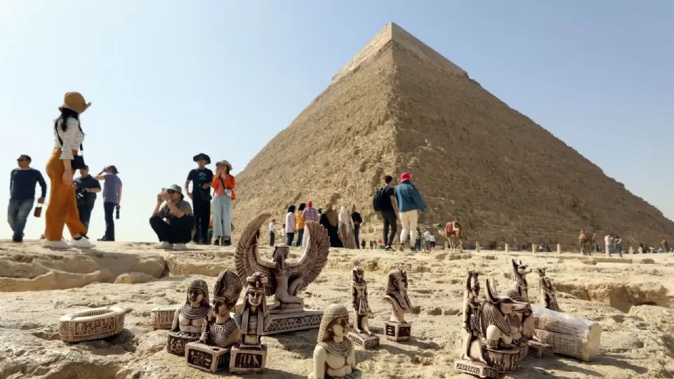 Grande Pyramide de Gizeh : Voici à quoi ressemble le couloir qui pourrait mener à la chambre secrète du pharaon Khéops | Actualités MVS