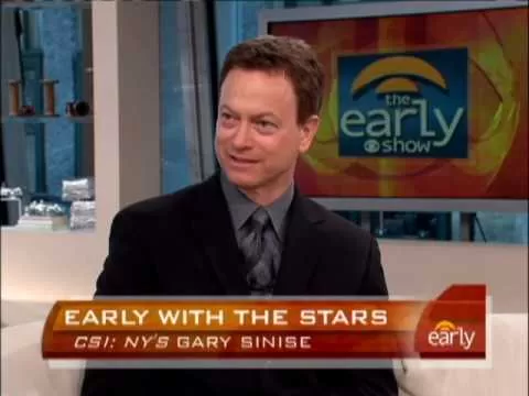 Gary Sinise on Supporting America's Military - YouTube