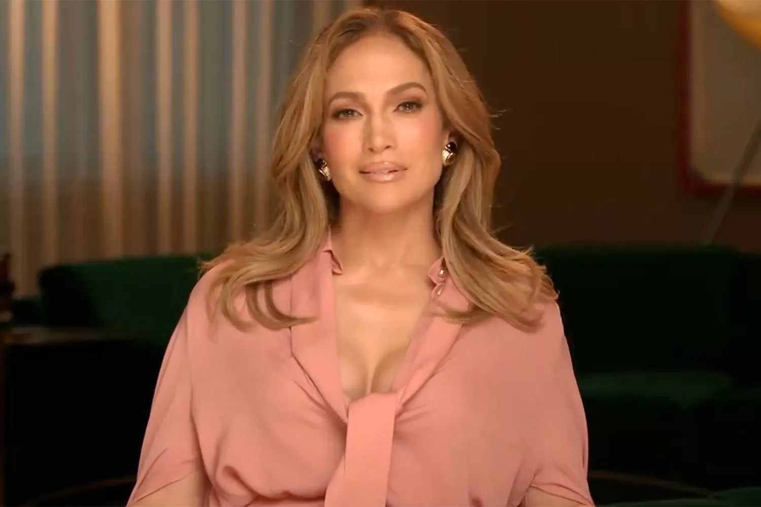 Jennifer Lopez Recalls Her Favorite AMAs Memories as Show Celebrates 50  Years