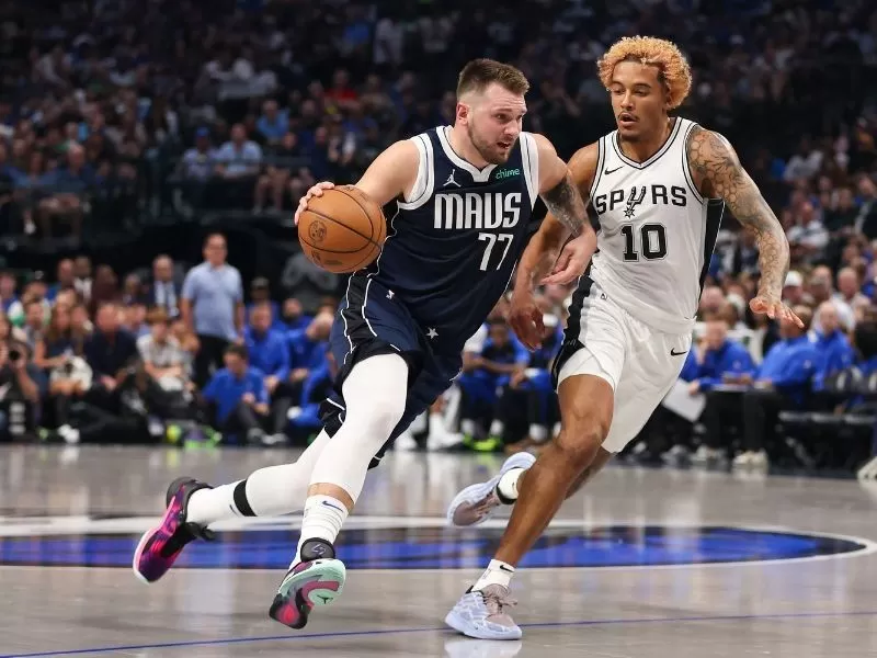 Doncic flirts with triple-double as Mavs pry off Spurs | Philstar.com