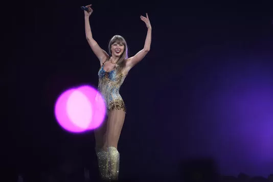 Taylor Swift in Concert - Vancouver