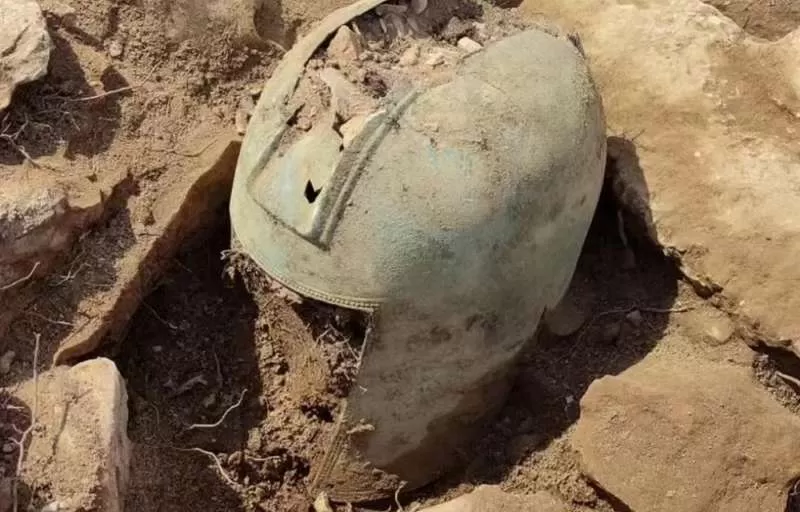 Descubren un sensacional casco greco-ilirio de 2.500 años de antigüedad en  Croacia