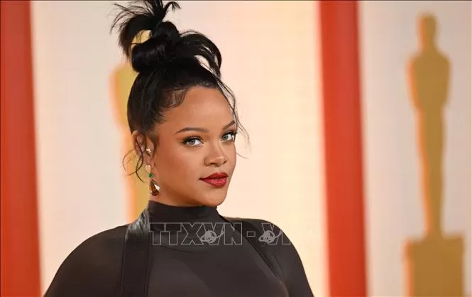 La chanteuse Rihanna établit un record sur Spotify | baotintuc.vn