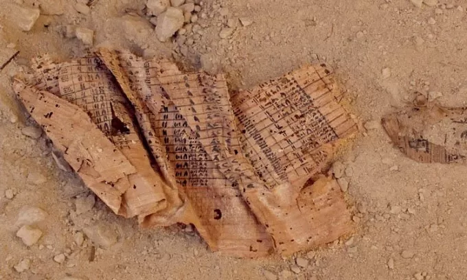 La aridez de Wadi al-Jarf ayudó a preservar el papiro Merer.