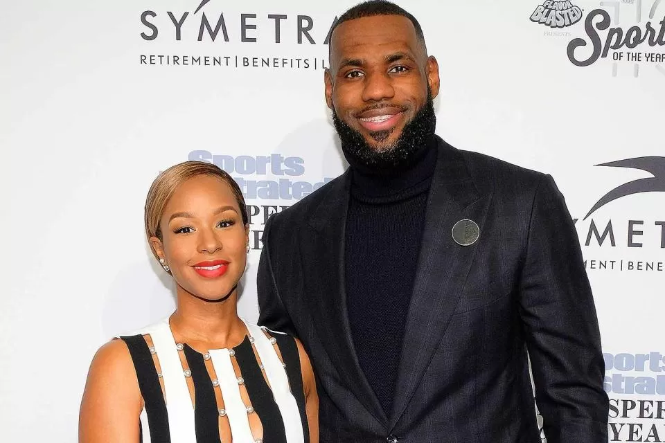 LeBron James' Wife Savannah Talks People Thirsting Over Her Online: 'I  Appreciate It'