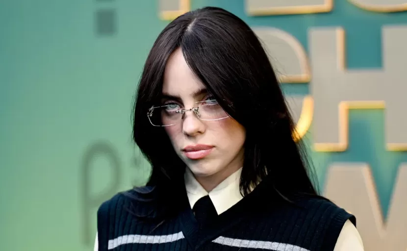 Siêu sao Billie Eilish trải lòng về nỗi cô đơn của sự nổi tiếng