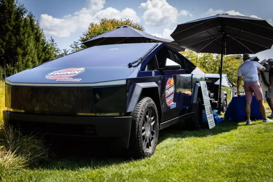 This Tesla Cybertruck can cook pizza in just 2 minutes: 'Gets it done like  nobody's business'