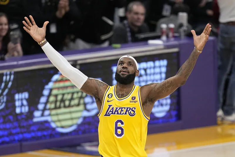 LeBron James wird mindestens eine 21. Saison in der NBA hinzufügen | CzechNoviny.cz