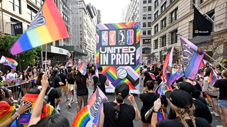 NBA continues to show up to NYC Pride March | NBA.com